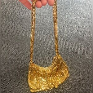 Malini  M -VINTAGE FANCY GOLD MESH Evening Hand Bag with Zipper